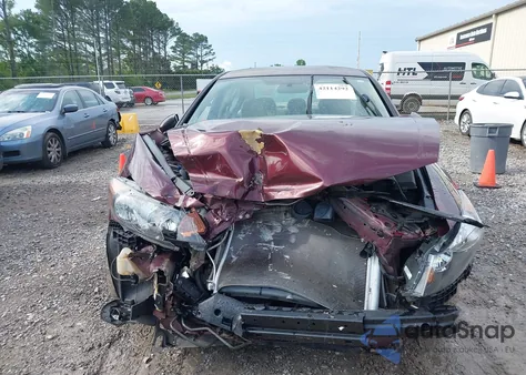 2011 Honda Accord 2.4 Lx-P z USA, uszkodzony, nr VIN 1HGCP2F43BA084795